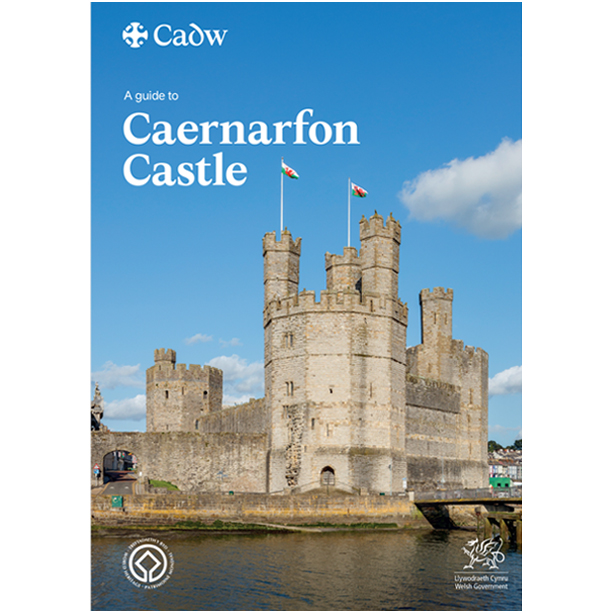 Llawlyfr Castell Caernarfon  Safle Treftadaeth y Byd (Saesneg)