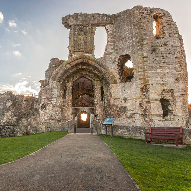 Llawlyfr Castell Dinbych (Saesneg)