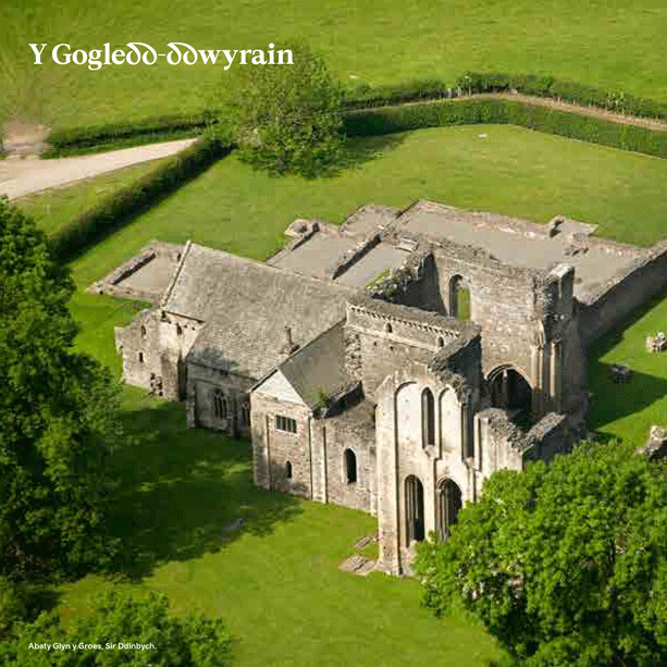 Canllaw i fwy na 100 o leoedd hanesyddol yng Nghymru